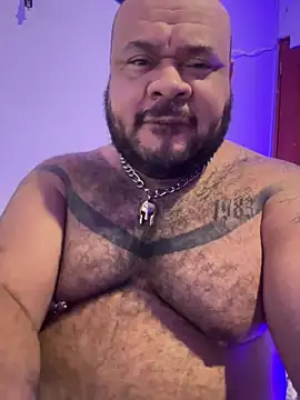 Latino bigcock online show from 9, 10, 2025