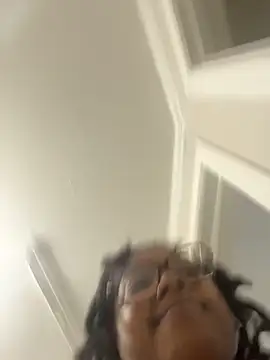 SweetHoneyBunz online show from 28, 10, 2025