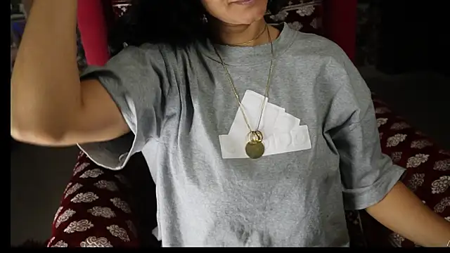 Snapshot of -AyeshaSinghania- chatting on 6, 3, 2025 -AyeshaSinghania- online show from 6, 3, 2025