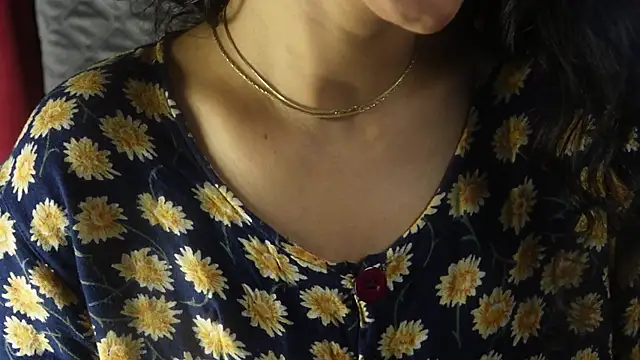 Snapshot of -AyeshaSinghania- chatting on 11, 9, 2025 -AyeshaSinghania- online show from 11, 9, 2025