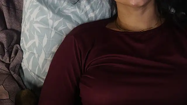 Snapshot of -AyeshaSinghania- chatting on 18, 9, 2025 -AyeshaSinghania- online show from 18, 9, 2025