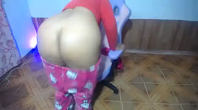 daleska ayala 1 online show from 1, 3, 2025