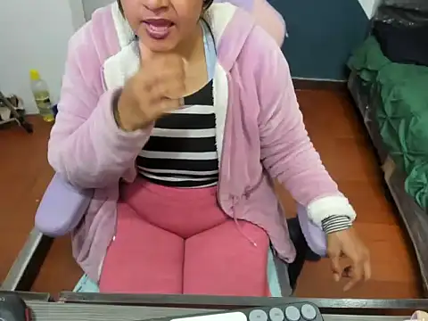 daleska ayala 1 online show from 24, 9, 2025