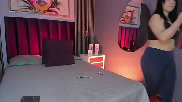 emily roberts1 online show from 24, 1, 2025