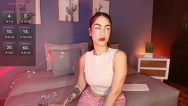 emily roberts1 online show from 10, 10, 2025