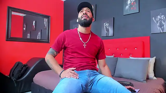 Thiagogomez online show from 11, 9, 2025