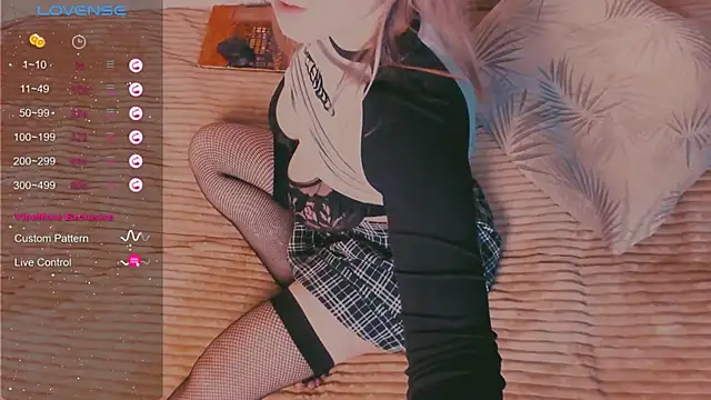 Snapshot of yoursugarbabe chatting on 5, 1, 2025 yoursugarbabe online show from 5, 1, 2025