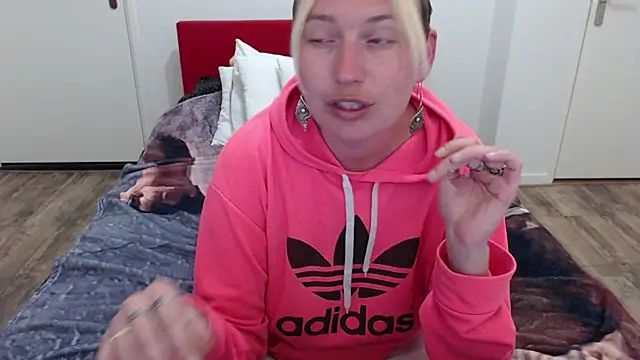 cumfun online show from 17, 3, 2025