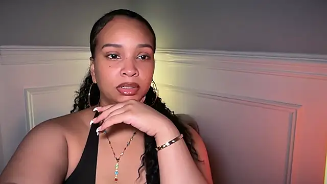 SashaEstrella online show from 26, 7, 2026
