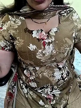 Snapshot of lovely_zara chatting on 22, 12, 2024 lovely zara online show from 22, 12, 2024