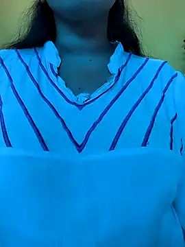 Snapshot of lovely_zara chatting on 3, 2, 2025 lovely zara online show from 3, 2, 2025