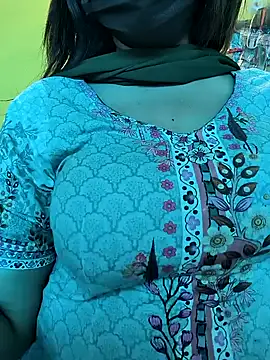 Snapshot of lovely_zara chatting on 4, 2, 2025 lovely zara online show from 4, 2, 2025