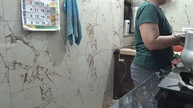 Snapshot of bhabhisexxy_880 chatting on 2, 7, 2026 bhabhisexxy 880 online show from 2, 7, 2026