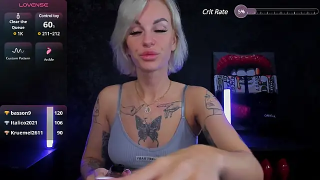 Snapshot of angel_devil_forever chatting on 8, 3, 2025 angel devil forever online show from 8, 3, 2025