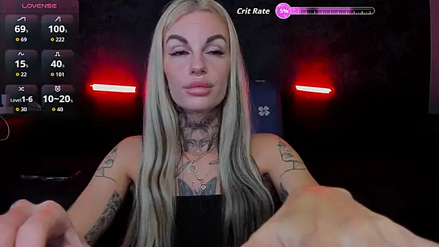 Snapshot of angel_devil_forever chatting on 13, 10, 2025 angel devil forever online show from 13, 10, 2025