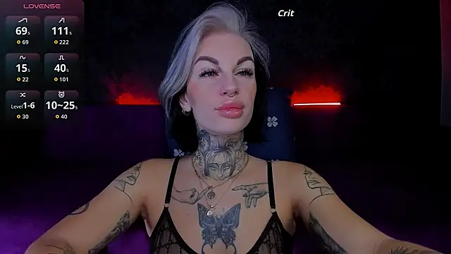 Snapshot of angel_devil_forever chatting on 18, 11, 2025 angel devil forever online show from 18, 11, 2025