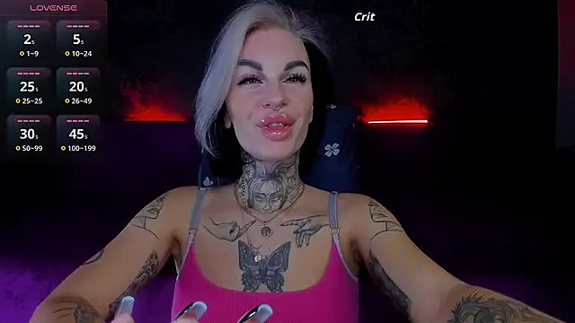 Snapshot of angel_devil_forever chatting on 20, 11, 2025 angel devil forever online show from 20, 11, 2025