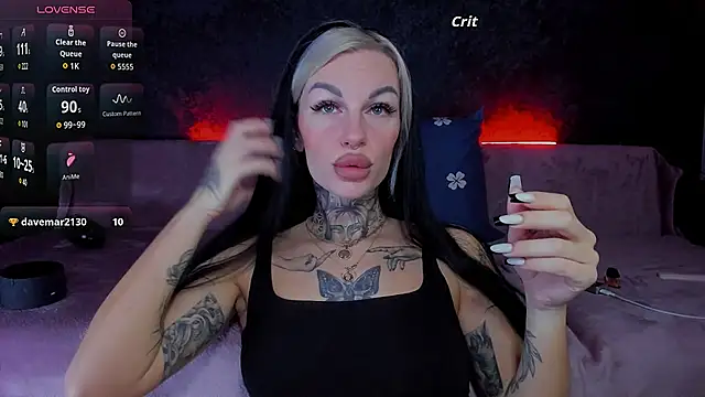 Snapshot of angel_devil_forever chatting on 29, 11, 2025 angel devil forever online show from 29, 11, 2025