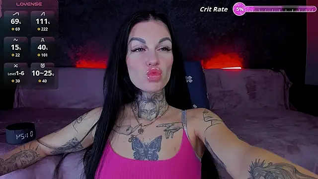 Snapshot of angel_devil_forever chatting on 15, 12, 2025 angel devil forever online show from 15, 12, 2025