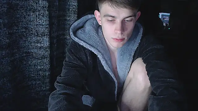 Student Oliver online show from 28, 10, 2025