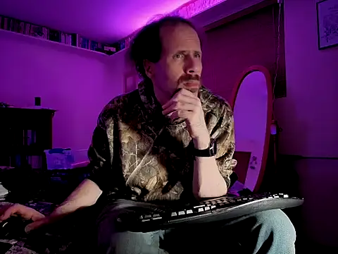 HandsumHungDaddy online show from 5, 5, 2026