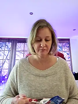 Snapshot of MarleneBloem chatting on 29, 1, 2025 MarleneBloem online show from 29, 1, 2025