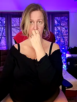 Snapshot of MarleneBloem chatting on 26, 2, 2025 MarleneBloem online show from 26, 2, 2025