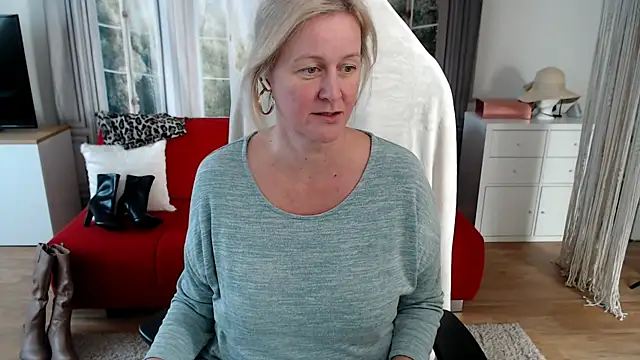 Snapshot of MarleneBloem chatting on 22, 9, 2025 MarleneBloem online show from 22, 9, 2025