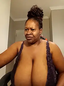 bustylisa1983 online show from 20, 3, 2025