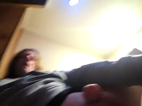 Travislovescum online show from 20, 12, 2025