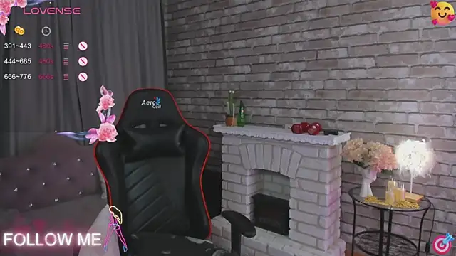 SarahCoksss online show from 8, 10, 2025