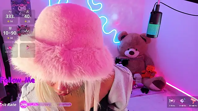 Snapshot of AshantiiSweet chatting on 12, 10, 2025 AshantiiSweet online show from 12, 10, 2025