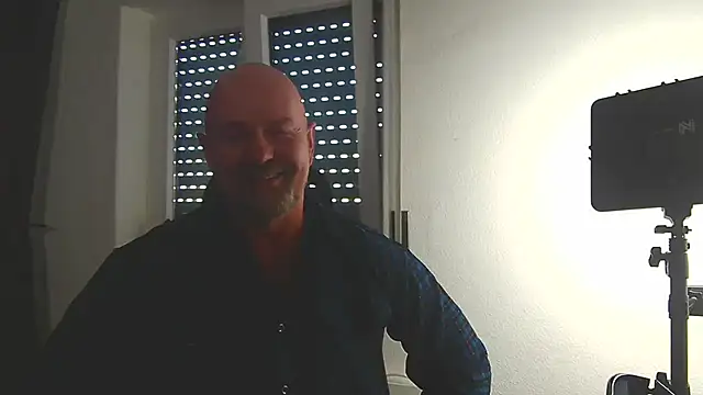 Snapshot of ManlyPrisonGuy chatting on 16, 7, 2026 ManlyPrisonGuy online show from 16, 7, 2026