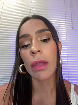 Mau White online show from 12, 3, 2025