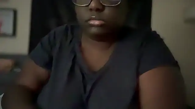 Yagurl  west online show from 28, 1, 2025