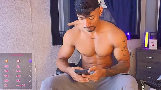 Snapshot of Manolo_Hot1 chatting on 11, 2, 2025 Manolo Hot1 online show from 11, 2, 2025