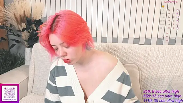   KawaiiYuki   online show from 27, 11, 2025