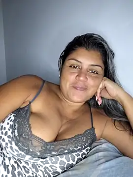 Snapshot of AlyDenalioficial chatting on 4, 10, 2025 AlyDenalioficial online show from 4, 10, 2025