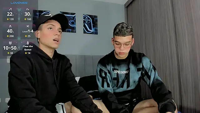 Snapshot of jake_and_joaquin chatting on 5, 10, 2025 jake and joaquin online show from 5, 10, 2025