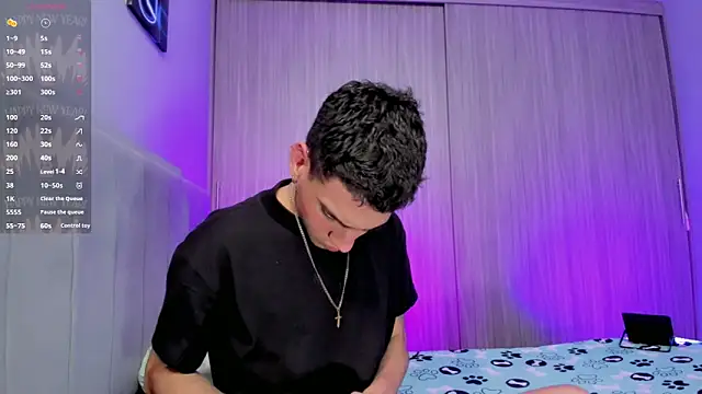 Snapshot of jake_and_joaquin chatting on 14, 11, 2025 jake and joaquin online show from 14, 11, 2025