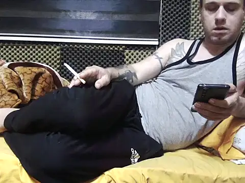 Snapshot of Arabeyes chatting on 28, 10, 2025 Arabeyes online show from 28, 10, 2025