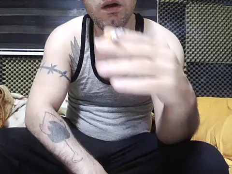 Snapshot of Arabeyes chatting on 30, 10, 2025 Arabeyes online show from 30, 10, 2025