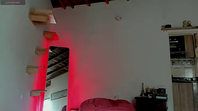 Rainbow leia online show from 4, 4, 2026