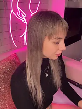 MiaMinx online show from 27, 12, 2024