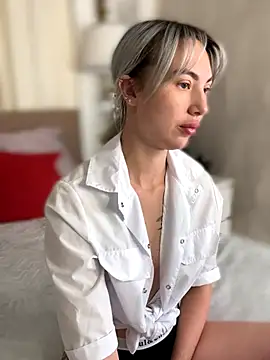 MiaMinx online show from 14, 12, 2025