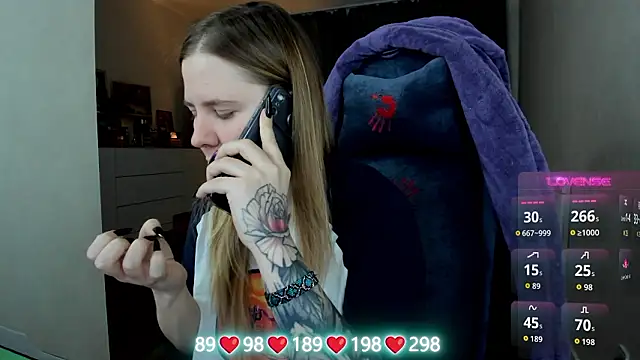 Olivia Munk online show from 3, 2, 2026