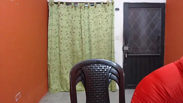 LAURA CRAIZY online show from 7, 1, 2025