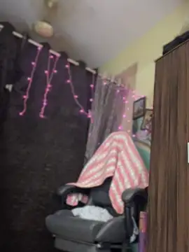 PARI Hun online show from 28, 1, 2025