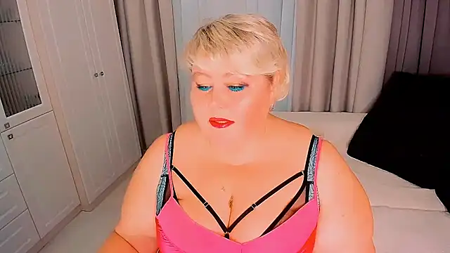 BIGTITSBBW online show from 18, 9, 2025