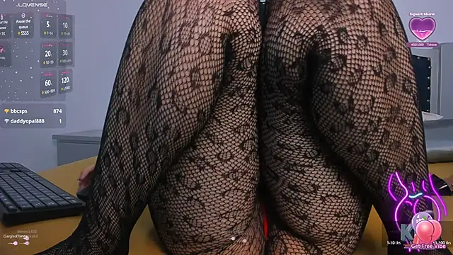 Snapshot of Perverse_Kim chatting on 21, 12, 2024 Perverse Kim online show from 21, 12, 2024